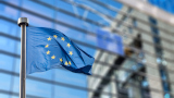 La Commissione europea bacchetta Google: violato il DMA con Search e Google Play?